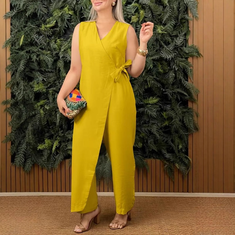 Mira™ | Legerer Jumpsuit mit V-Ausschnitt und Gürtel - 50% RABATT