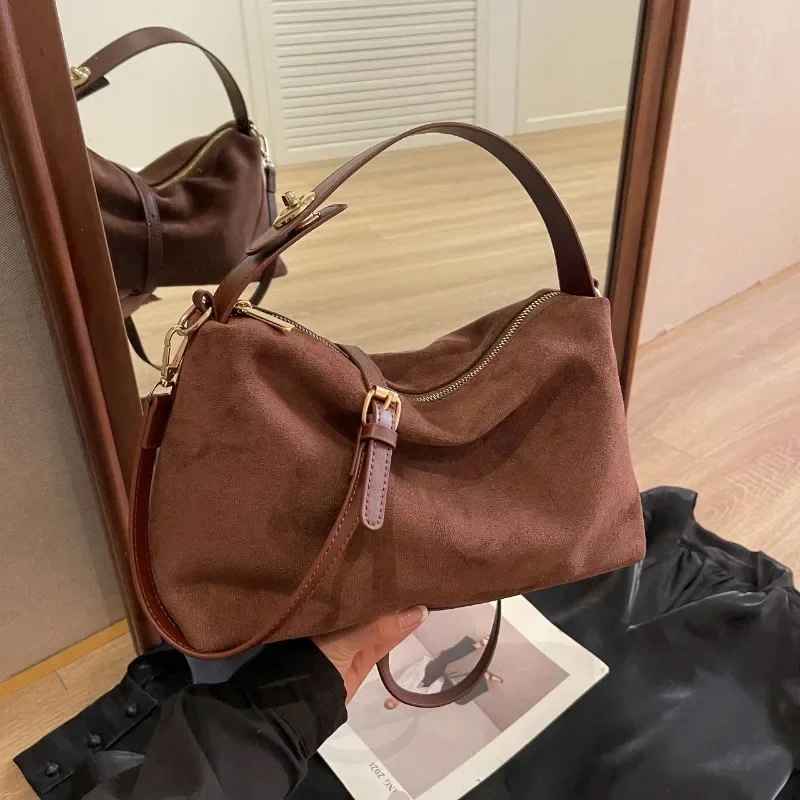 Élora™ | Schultertasche mit hoher Kapazität in einfarbig