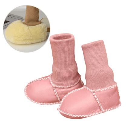 Mini Boots™ | Warm & kuschelig - rutschfeste Babyhausschuhe | 1+1 GRATIS - Finezo.de