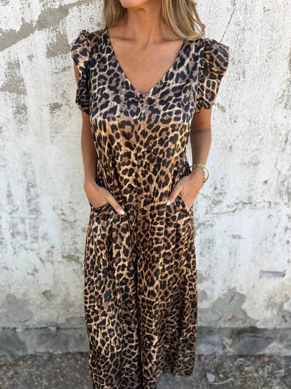 Amara™ | Maxikleid mit Leopardenmuster und V - Ausschnitt mit Vordertaschen | 50% RABATT - Finezo.de