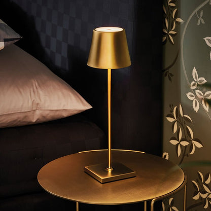 Tableglow™ | Hohe Tischlampe mit Dimmerfunktion | 50% RABATT - Finezo.de