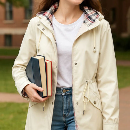 Clara | Eleganter, wasserabweisender Damenmantel mit edlem Karofutter - Finezo.de