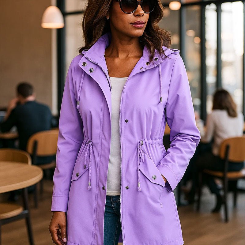 Clara | Eleganter, wasserabweisender Damenmantel mit edlem Karofutter - Finezo.de