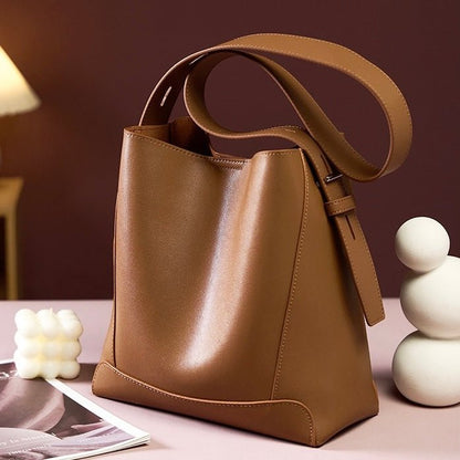 Finezo - Damen Leder - Umhängetasche im Oversized Bucket - Design - Finezo.de
