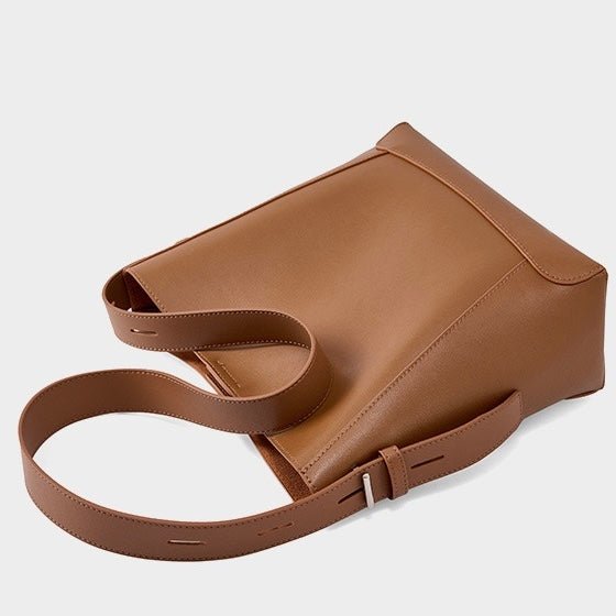 Finezo - Damen Leder - Umhängetasche im Oversized Bucket - Design - Finezo.de
