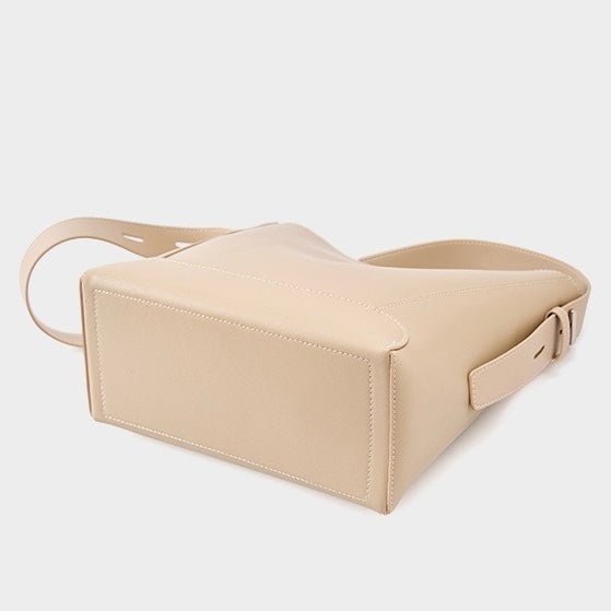 Finezo - Damen Leder - Umhängetasche im Oversized Bucket - Design - Finezo.de