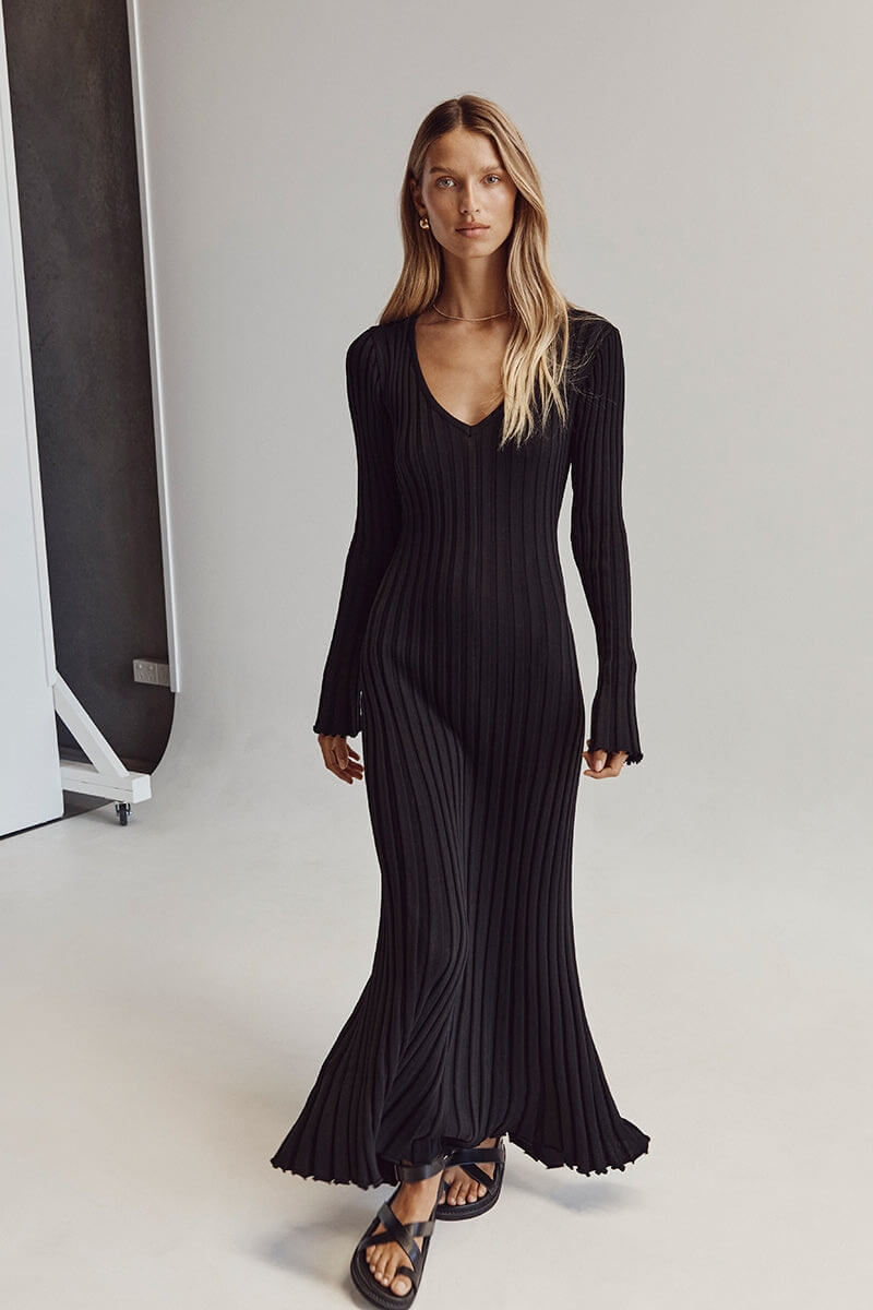 Mary™ | Gestricktes Midi-Kleid mit V-Ausschnitt | 50% RABATT