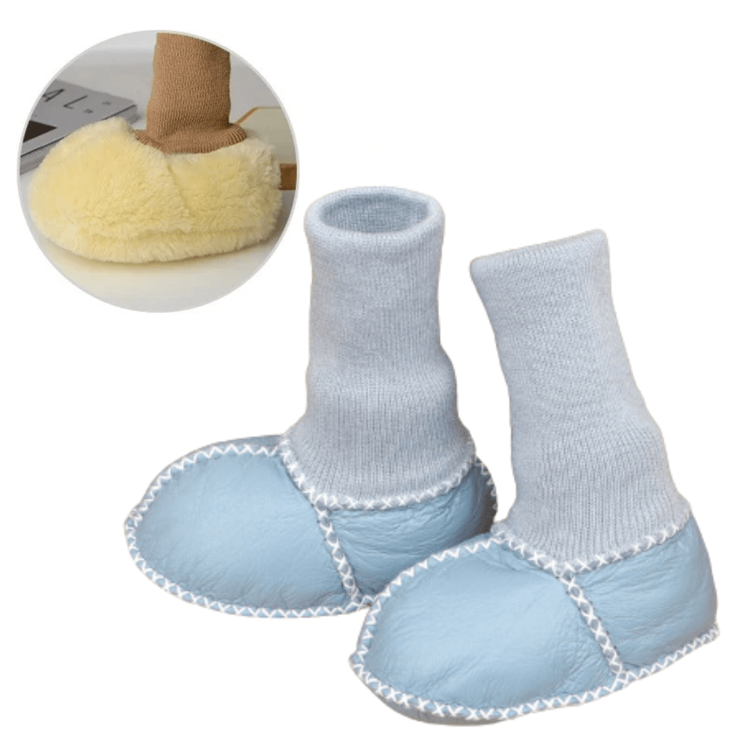 Mini Boots™ | Warm & kuschelig - rutschfeste Babyhausschuhe | 1+1 GRATIS - Finezo.de