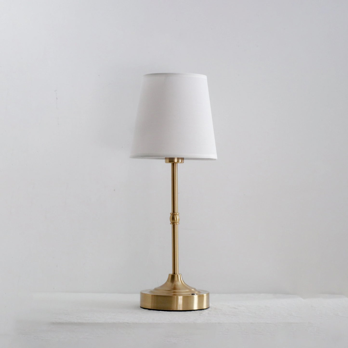 Novalux™ | Drahtlos aufladbare Lampe | 50% RABATT - Finezo.de