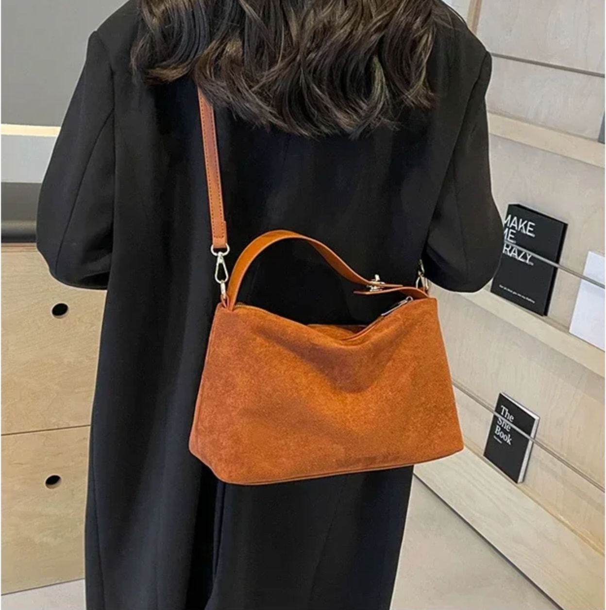 Élora™ | Schultertasche mit hoher Kapazität in einfarbig