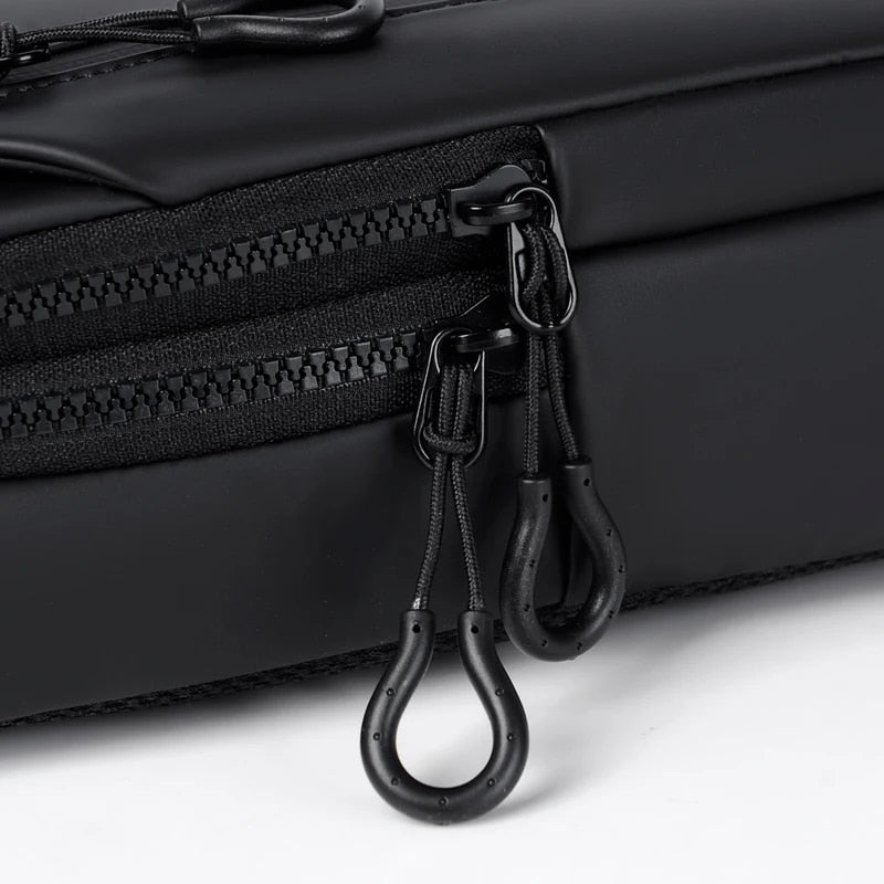 Irone™ | SplashProof - Wasserdichte Crossbody - Tasche - Finezo.de