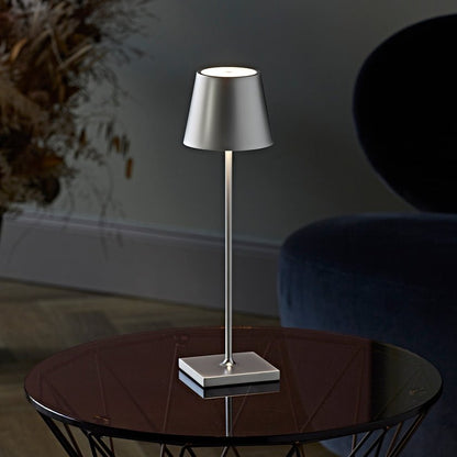 Tableglow™ | Hohe Tischlampe mit Dimmerfunktion | 50% RABATT - Finezo.de