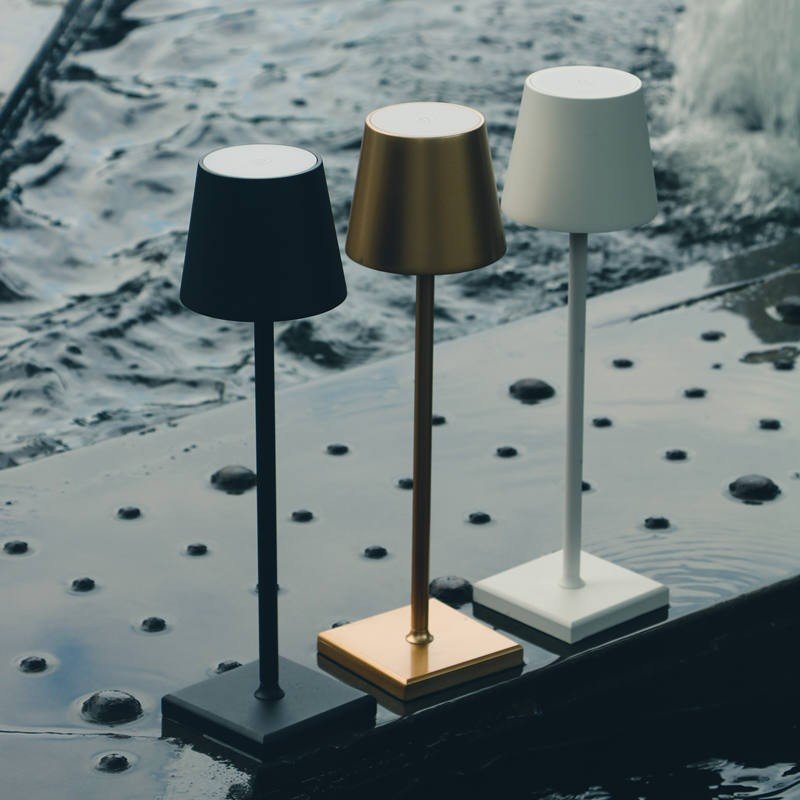 Tableglow™ | Hohe Tischlampe mit Dimmerfunktion | 50% RABATT - Finezo.de